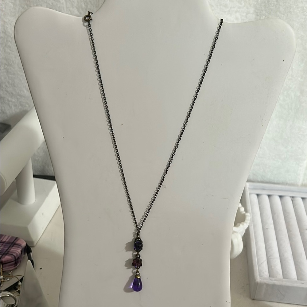 Elegant Purple Pendant Necklace